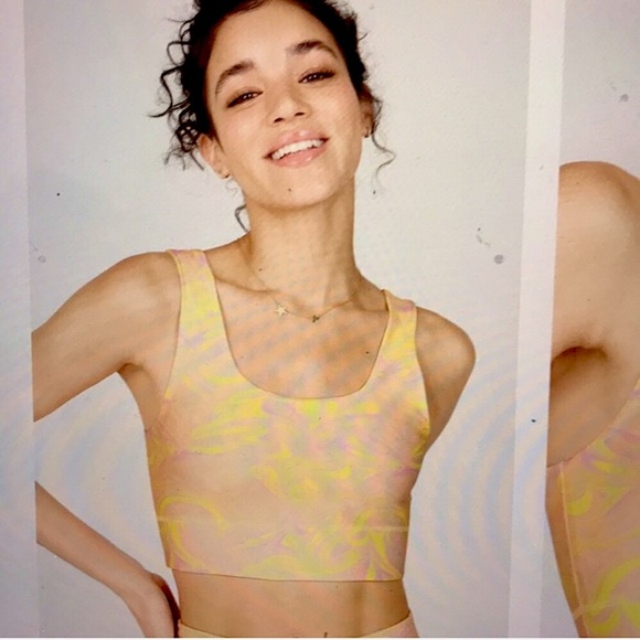 Fabletics XS Harlowe reversible midi sports bra nwt COPY